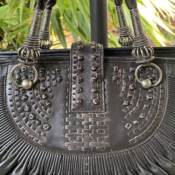 Dior Plisse frame bag leather large. This is a vintage classic CD bag - Picture 13 of 16